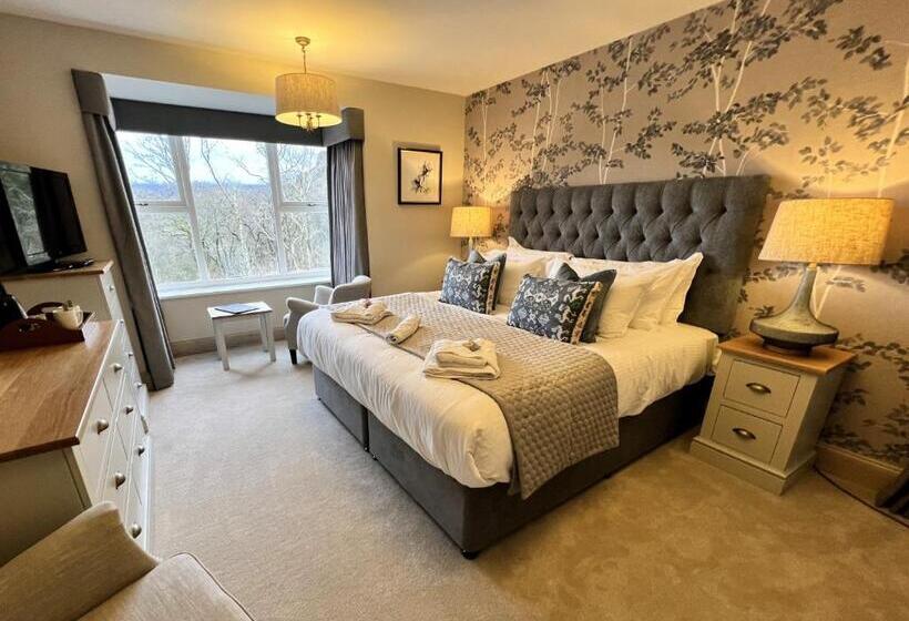 חדר דלוקס, The Mary Mount