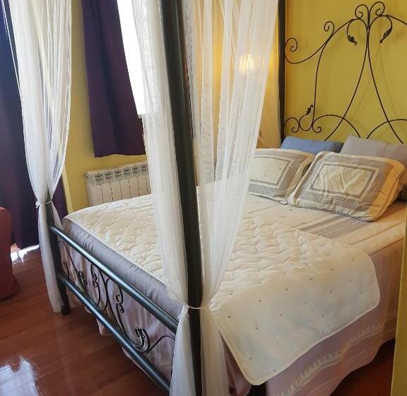 Номер Superior, Virginia R.h