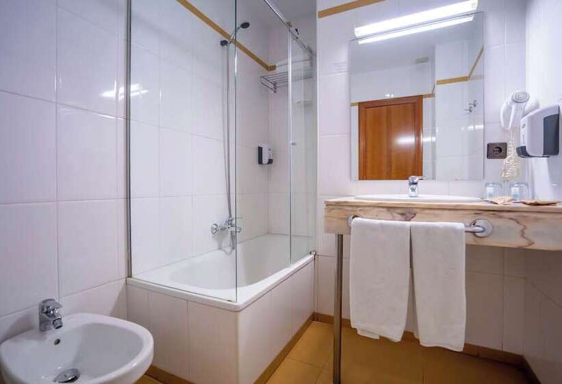 اتاق استاندارد, Yit Conquista De Toledo