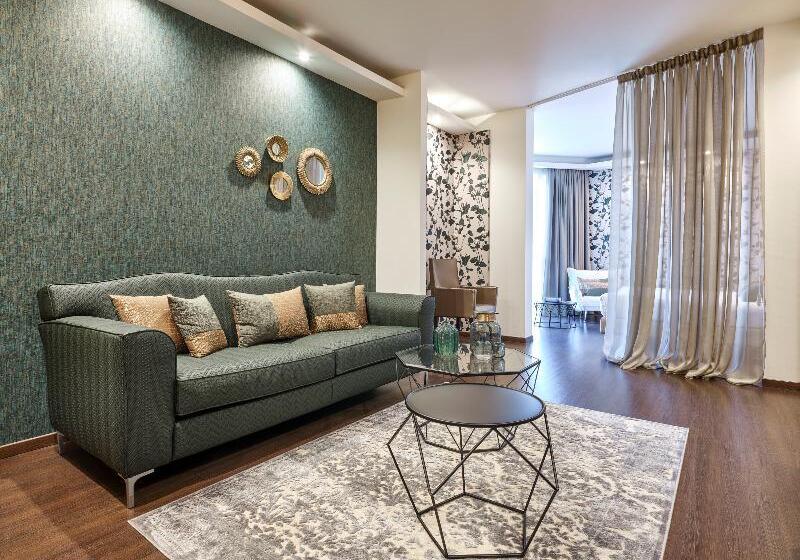 اتاق استاندارد, Yit Conquista De Toledo