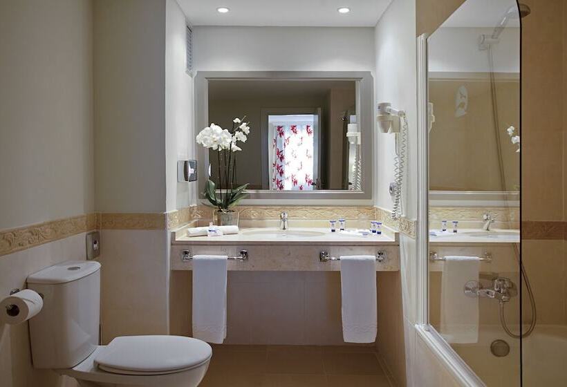 דירת חדר עם טרסה, Ona Marinas De Nerja Spa Resort