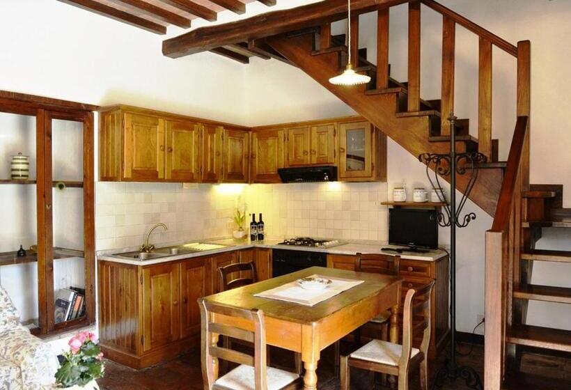 וילה עם חדר שינה אחד ובריכת שחיה, Residence Il Casale