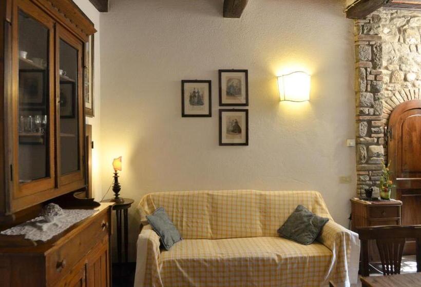 וילה עם חדר שינה אחד ובריכת שחיה, Residence Il Casale