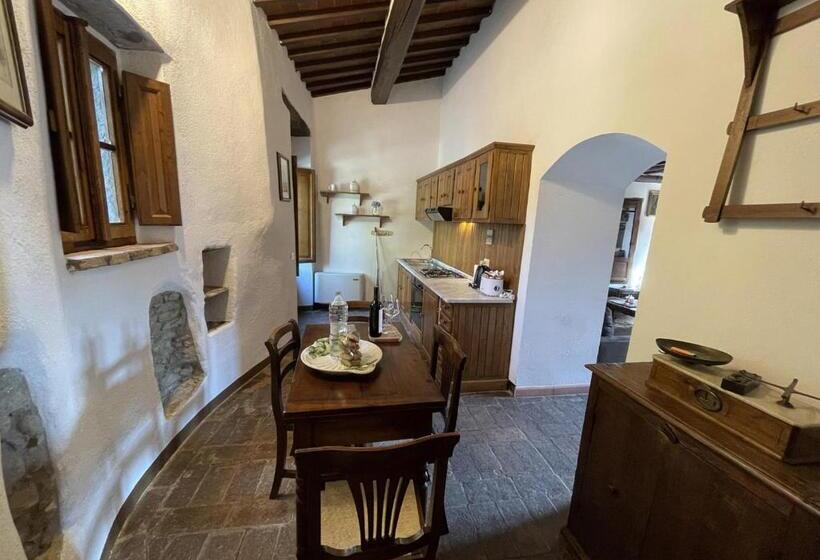 דירת חדר נוף לבריכה, Residence Il Casale