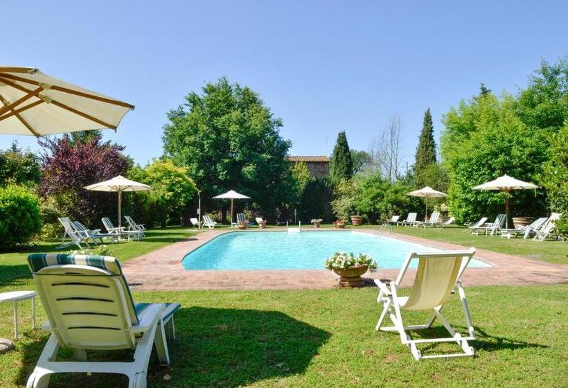 Апартаменты 1 Спальня Вид на Бассейн, Residence Il Casale