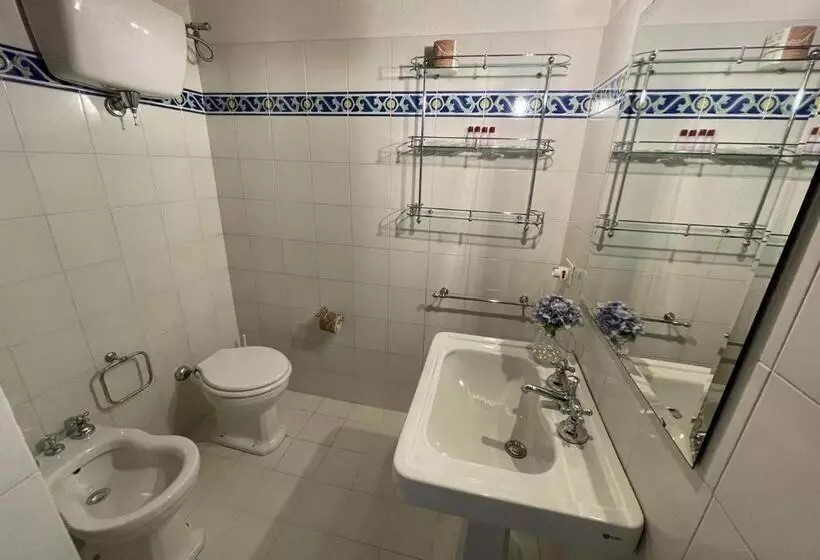 آپارتمان 1 خوابه با چشم‌انداز استخر, Residence Il Casale