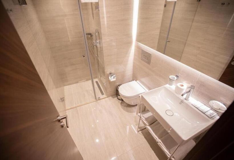 اتاق استاندارد سه نفره, Sogut Hotel Old City