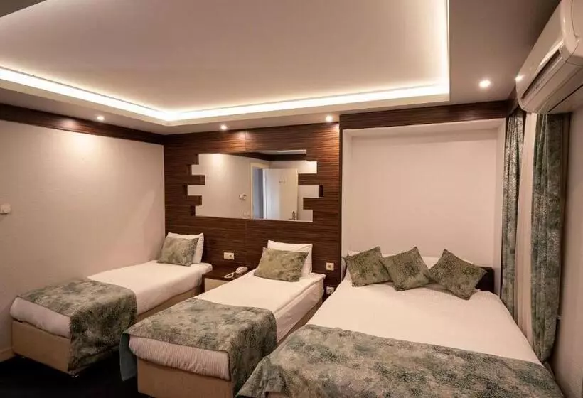 スタンダード4人部屋, Sogut Hotel Old City