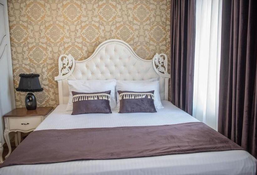 豪华房间, Otantik Shumen