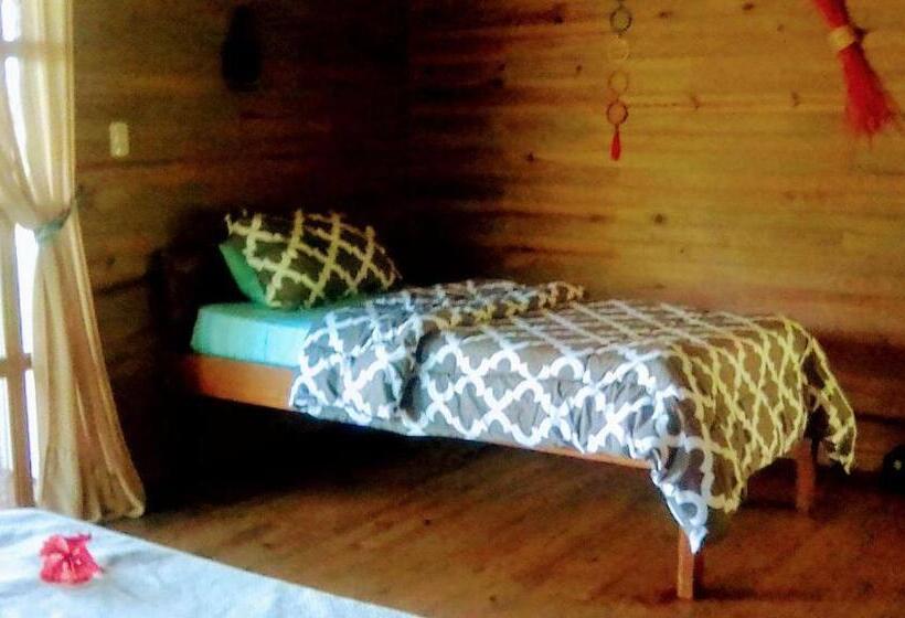 اتاق لوکس با چشمانداز دریا, Soul Fire Casitas