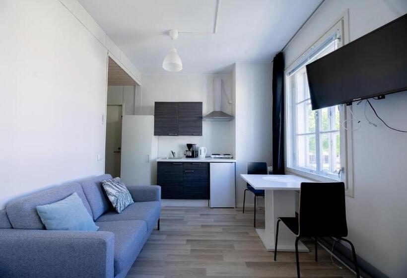 غرفة ديلوكس, Vanha Postitalo