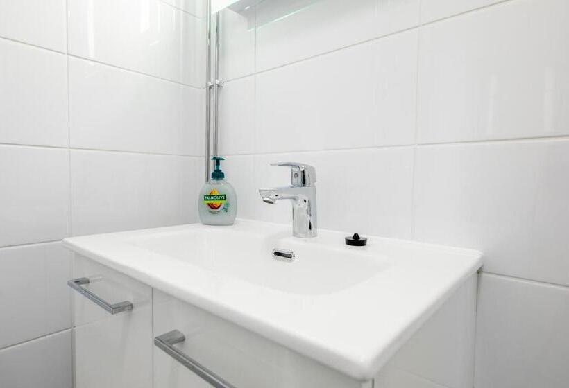 غرفة ديلوكس, Vanha Postitalo