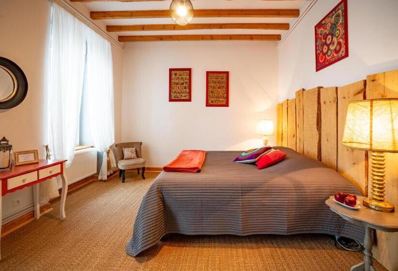 수피리어 스위트, Le Mont Besset