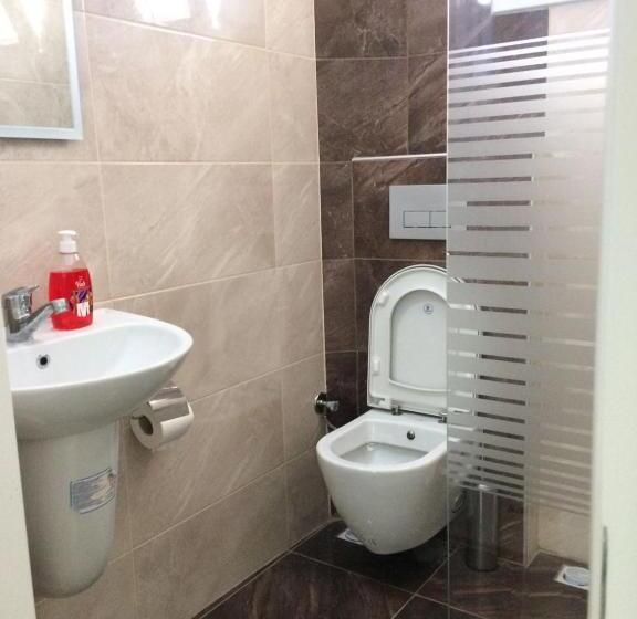 اتاق راحتی سه تخته, Vira Hotel Dalyan