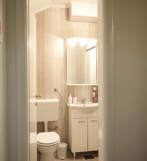 اتاق استاندارد, Guesthouse Aurora