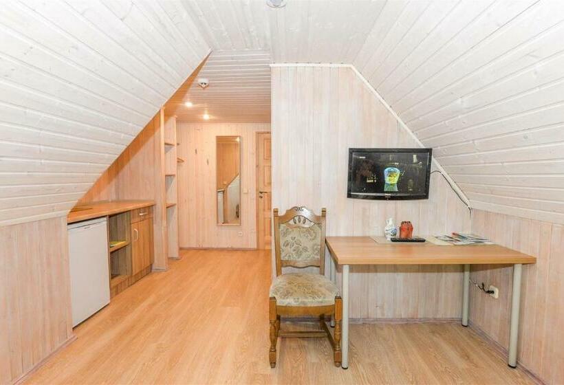 اتاق اکونومی, Dalija