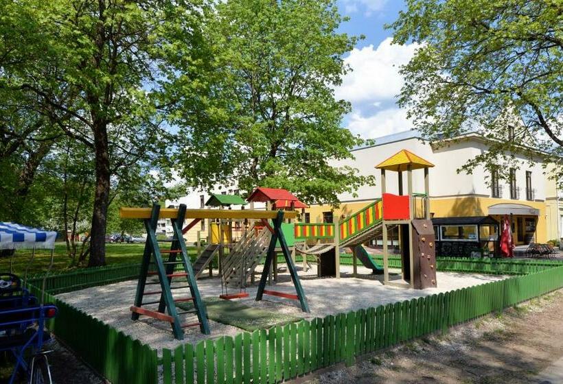 اتاق استاندارد, Dalija