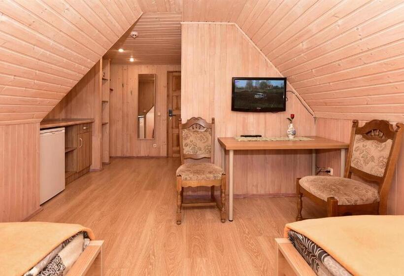 اتاق اکونومی, Dalija