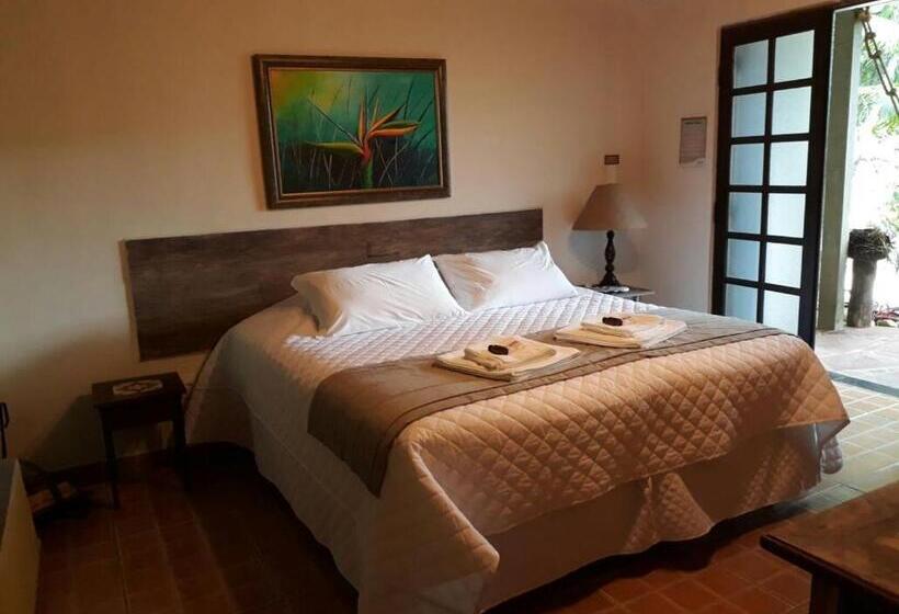 디럭스 자쿠지룸, Gamboa Eco Refugio Pousada