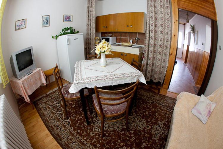 דירת חדר, Pension Karst Blansko