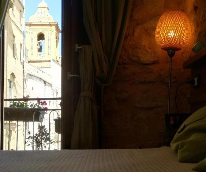 اتاق استاندارد, Aljama   Downtown B&b