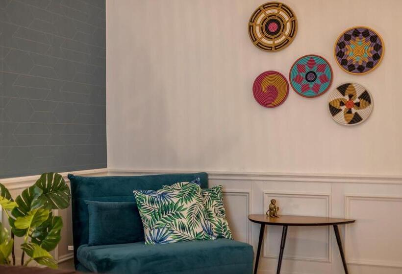 디럭스 룸 킹사이즈 침대, Evala Luxury Rooms With Pool And Garden