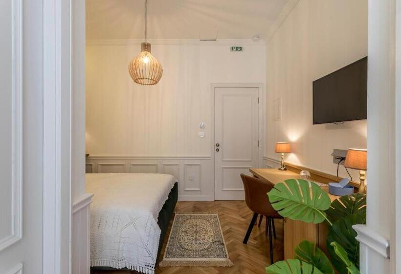 스탠다드 테라스 룸, Evala Luxury Rooms With Pool And Garden