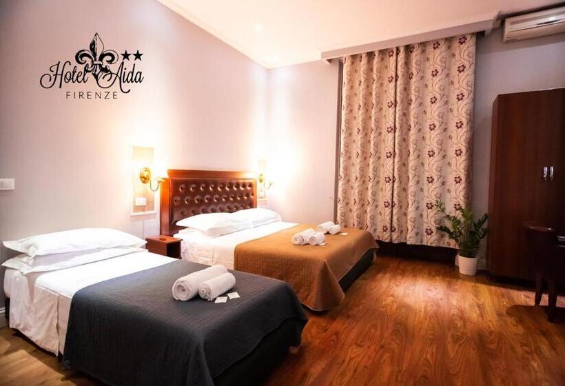 اتاق استاندارد سه نفره, Aida