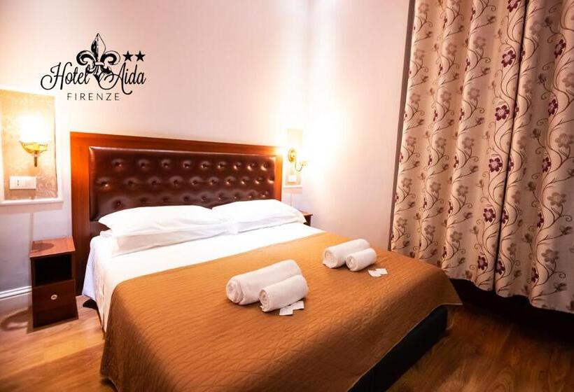 اتاق اکونومی, Aida