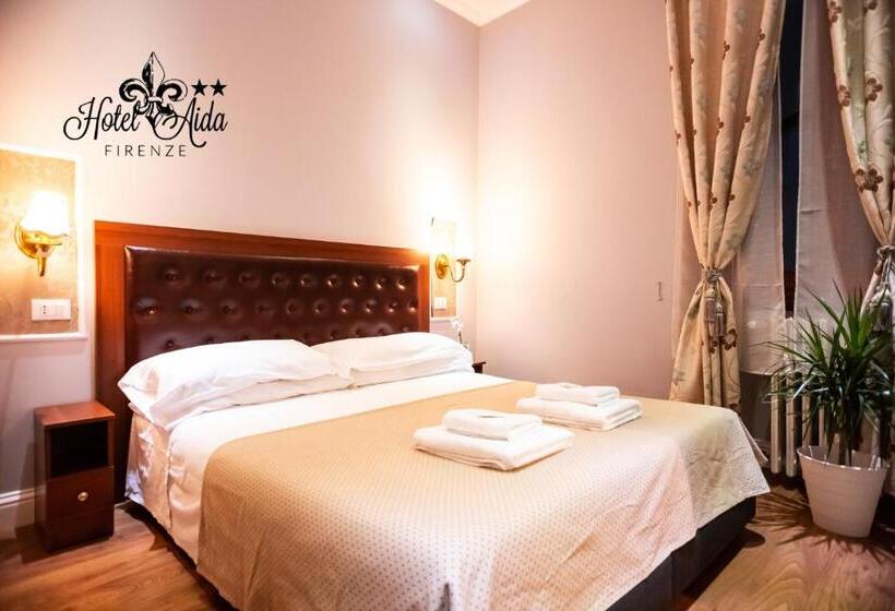 اتاق اکونومی, Aida