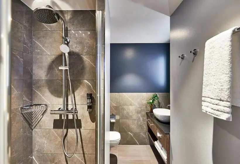 اتاق راحتی سه تخته, Nyx Hotel Warsaw By Leonardo Hotels