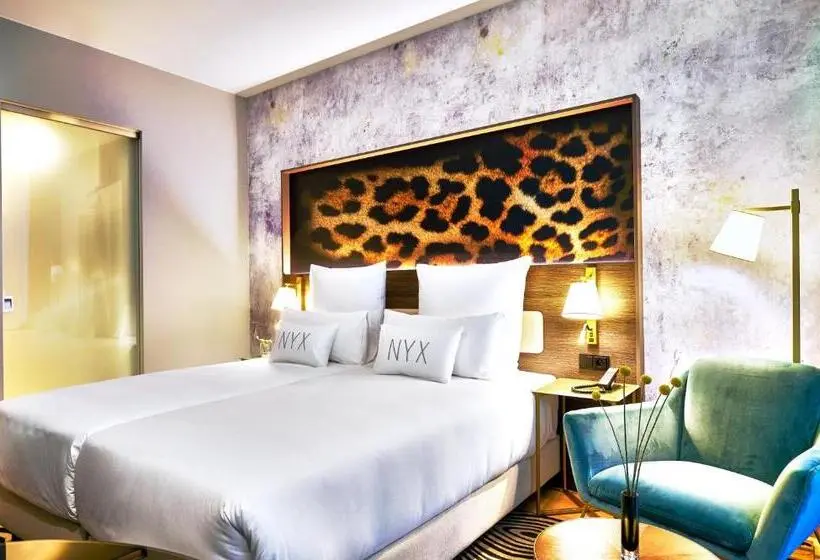 اتاق راحتی سه تخته, Nyx Hotel Warsaw By Leonardo Hotels