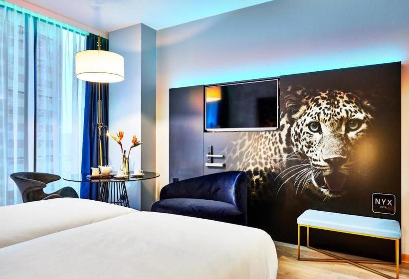 Трехместный Номер Комфорт, Nyx Hotel Warsaw By Leonardo Hotels