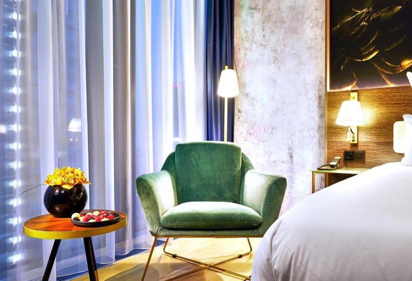 Номер Superior, Nyx Hotel Warsaw By Leonardo Hotels