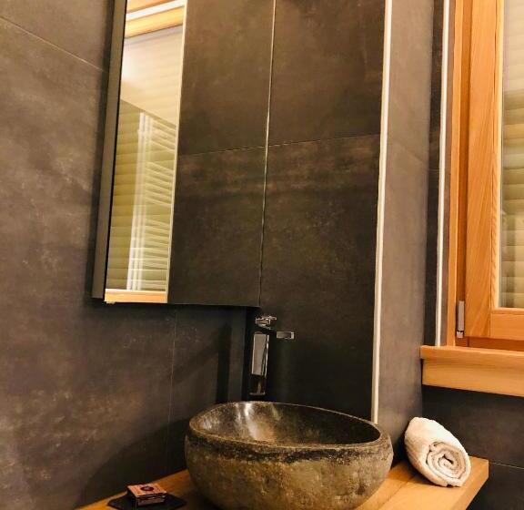 חדר סטנדרט לארבעה, Fulun Mountain Lodge