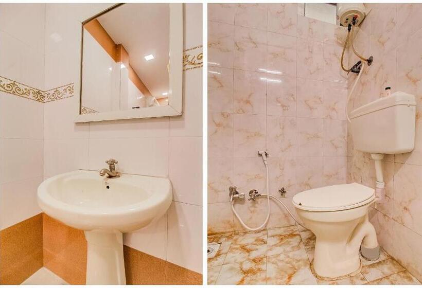 Трехместный Номер Классика, Oyo 61153  Galaxy