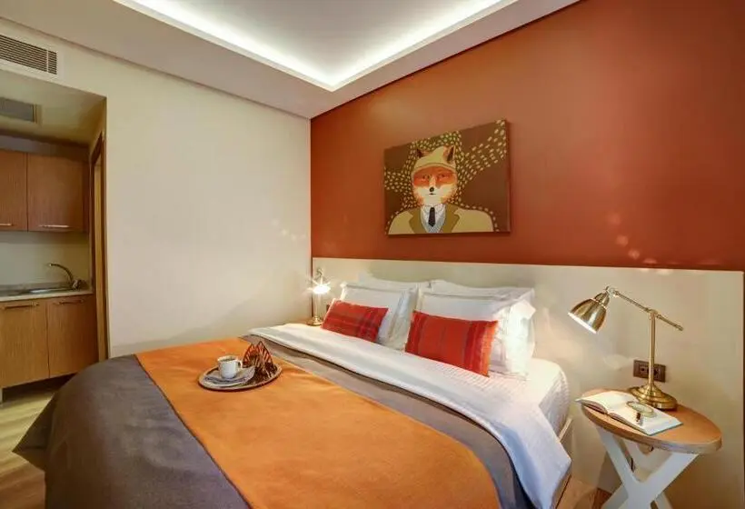 Superior Family Room, The Fox