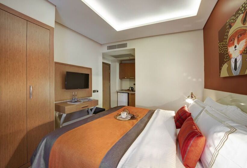 スタンダードルーム, The Fox