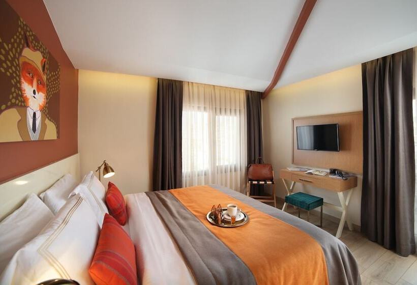 テラス付きデラックスルーム, The Fox