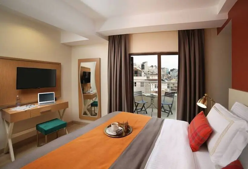 Deluxe Room with Terrace, The Fox