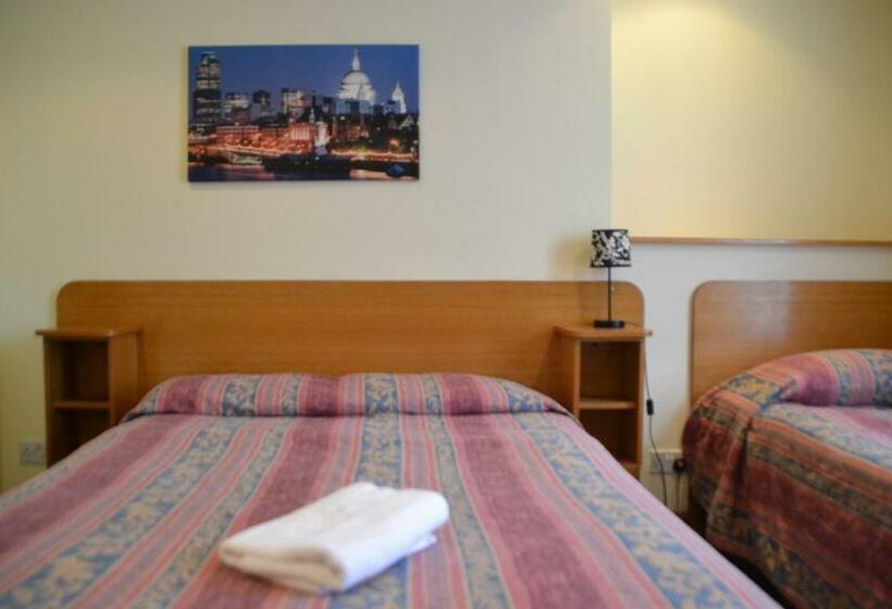 Номер Стандарт Трехместный, 65