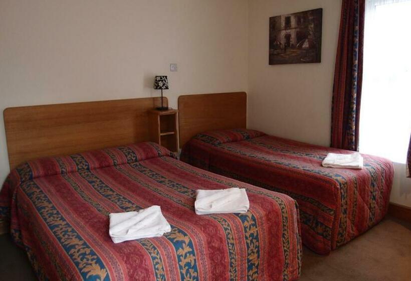 Номер Стандарт Трехместный, 65