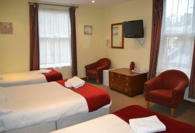 Четырехместный Номер Стандарт, 65