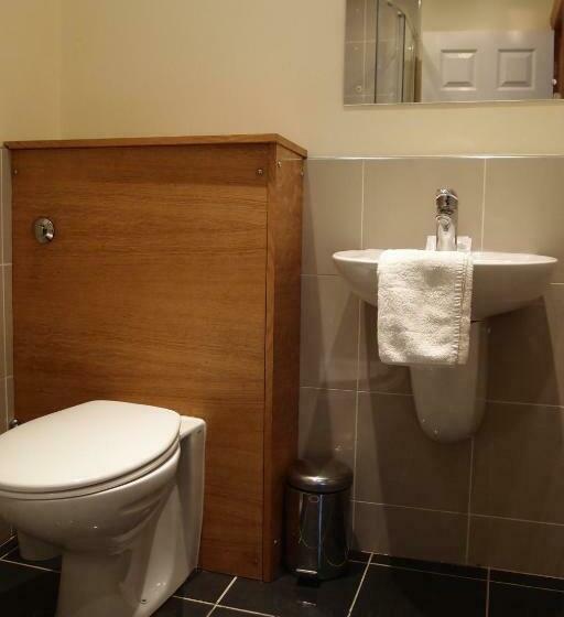 Четырехместный Номер Стандарт, 65