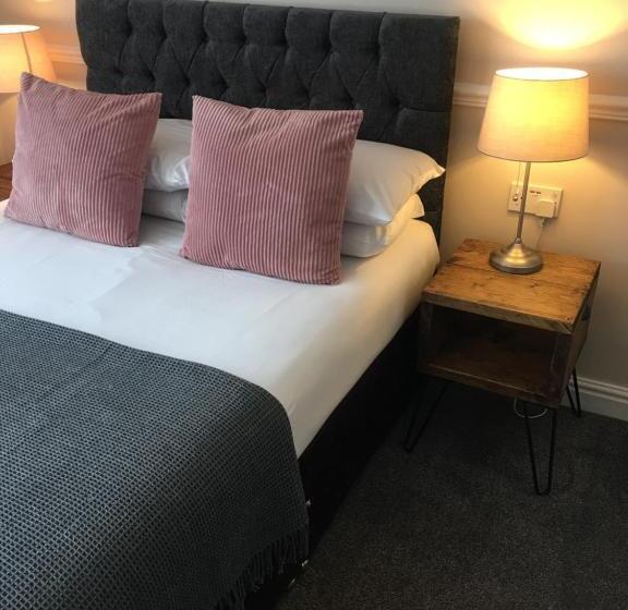 Классический Номер, Badgers Mount