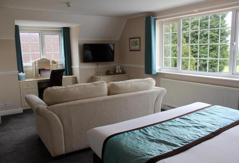 Полулюкс, Badgers Mount