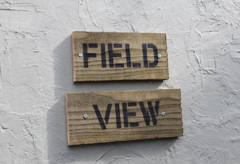 Апартаменты 1 Спальня Вид на Сад, Badgers Mount