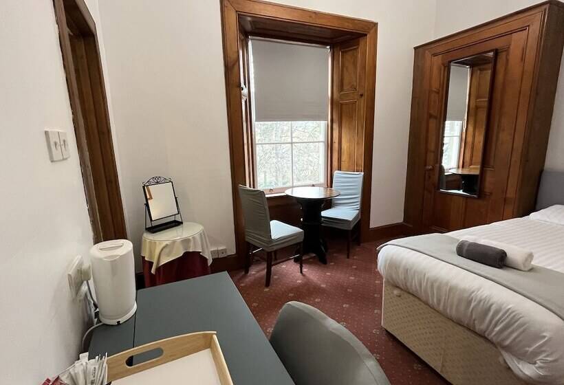 Классический Номер, Columba House