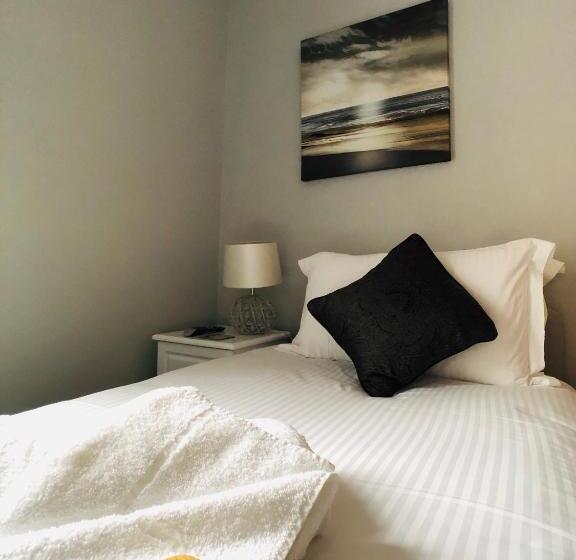 اتاق استاندارد یک نفره, Glenorleigh