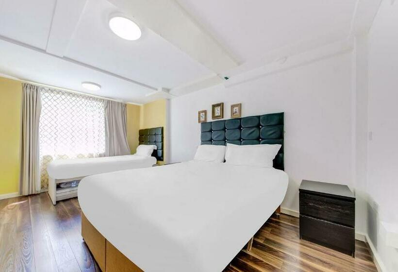 Трехместный Номер Deluxe, Grantly